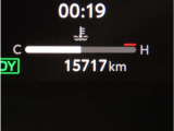 走行距離の少ないRAV4です。