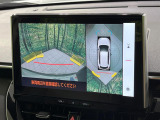 【パノラミックビューモニター】専用のカメラにより、上から見下ろしたような視点で360度クルマの周囲を確認することができます☆死角部分も確認しやすく、狭い場所での切り返しや駐車もスムーズに行えます。