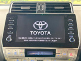 【9インチ ディスプレイオーディオ】大画面ディスプレイへお持ちのスマートフォンと連携して、ナビやbluetoothでの音楽再生が可能です♪デザインはもちろん操作性も良好!別途ナビ機能の取付可能です♪