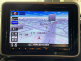 【純正ナビ】専用設計で車内の雰囲気にマッチ!ナビ利用時のマップ表示は見やすく、いつものドライブがグッと楽しくなります!