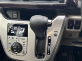 【 シフト 】スムーズなシフトチェンジで快適にお車を操縦していただけます!//