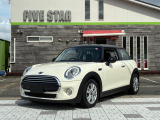当店では、BMW MINIを中心に個性的な車の販売をしております。見ているだけでも楽しい車を展示してますので、遊びがてらにてもご来店下さい。写真画像を見ていただくとオリジナルの整備内容がご確認で出来ます。