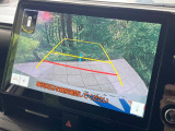 【バックカメラ】駐車時に後方がリアルタイム映像で確認できます。大型商業施設や立体駐車場での駐車時や、夜間のバック時に大活躍!運転スキルに関わらず、今や必須となった装備のひとつです!