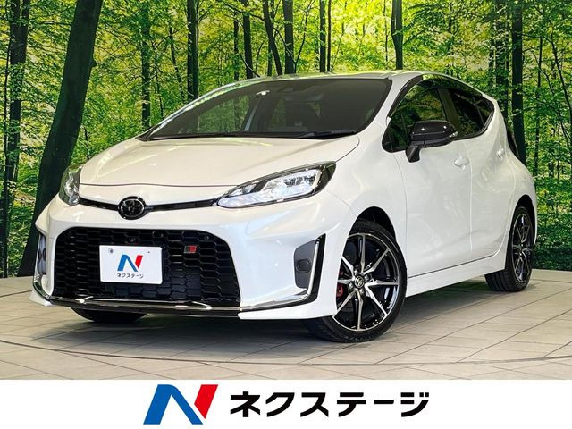 アクア GRスポーツ