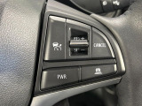 【アダプティブクルーズコントロール】高速道路での長距離走行が楽に!!自動で速度を保つクルーズコントロールが、衝突軽減システムと連携し、前方の車両を感知して車間を保つように速度調節してくれます!!