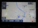 純正ナビを装備。タッチパネル式で使いやすく、お出かけもラクラクです。