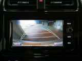 バックガイドモニターで、後方を確認しながら安心して駐車することができます。運転初心者も熟練者も必須の機能ですよ!