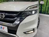 【LEDヘッドライト】悪天候や夜間走行時も良好な視界を確保し安心して運転できる高輝度LEDヘッドライトを装備!点灯速度が早く、消費電力も抑えられています。