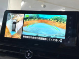 【アラウンドビューモニター】専用のカメラにより、上から見下ろしたような視点で360度クルマの周囲を確認することができます☆死角部分も確認しやすく、狭い場所での切り返しや駐車もスムーズに行えます。