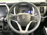 【純正革巻きステアリング】上質な革を使用することで、手にしっかり馴染みとても運転しやすいハンドルです♪