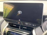 【12.3インチワイドナビ】高級感とインパクトのある大型ワイドナビを装備。各種オーディオ操作はもちろん、横長ワイド画面でのマップ2分割表示など、利便性も高いナビです♪