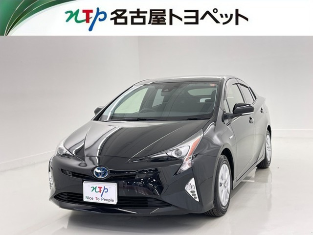 トヨタ プリウス 