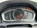気になるお車がありましたら右の電話番号から直接お店にお問い合わせください。支払方法から車両情報、状態までなんでもご説明させて頂きます。スタッフ一同ご連絡お待ちしております。