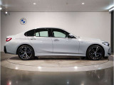 【ボディデザイン】スタイリングの美しさはプロポーションで決まります☆ショートオーバーハング☆ロング・ホイルベース☆ホフマイスター・キンク☆BMWはボディデザインの拘りを随所に取り込んでおります!