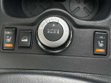 シートヒーター装備です!寒い冬場のドライブも快適ですね!
