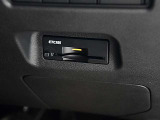 ビルトインETC2.0が付いています。高速道路をスムーズに通れますし、割引も有ったりします。