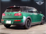 MINIのお車は、&ldquo;駆け抜ける歓び&rdquo;を体現しております。走行の安定性とコーナリングの良さを追求し、思い通りにハンドルの操作可能です。