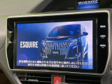 【純正10型ナビ】人気の純正ナビを装備しております。ナビの使いやすさはもちろん、オーディオ機能も充実!キャンプや旅行はもちろん、通勤や買い物など普段のドライブも楽しくなるはず♪