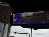インテリジェントルームミラーです。クリアな後方視界で安全運転をサポートします。
