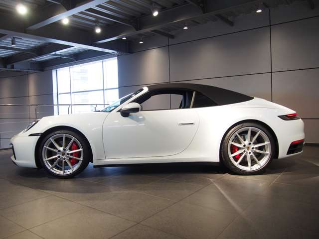 ポルシェ 911カブリオレ カレラ4S PDK の中古車詳細 (22,000km