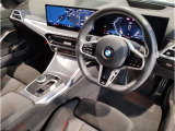 ☆センターパネルを運転席側に僅かに傾けたBMW独特のインパネ☆【駆け抜ける歓び】はここからもスタートしております☆