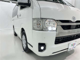 フォグランプ装着車です。暗い夜道の車両前方を明るく照らします