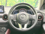 【ステアリングスイッチ】運転中、前方から目線をそらすことなく、オーディオ等の操作が可能な便利機能!安心&快適なドライブを演出してくれます♪