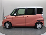 後席片側電動スライドドア☆ 小さなお子様の乗り降りも気楽に行えます。荷物で手一杯の際も、アクションスイッチでドアの開閉ができる上、開口部も広いため大きな物でも一人で積込みが行いやすいです!
