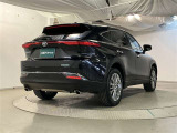 車検や点検・整備も大阪トヨペットにお任せください。お客様の快適なカーライフを長く安心サポートいたします。