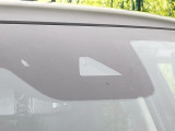 【i-ACTIVESENSE】走行中に前方の車両等を認識し、衝突しそうな時は警報とブレーキで衝突回避と被害軽減をアシスト。より安全にドライブをお楽しみいただけます。