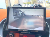●バックカメラ:便利な【バックカメラ】で安全確認もできます。駐車が苦手な方にもオススメな便利機能です。