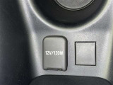 シガーソケット用の充電器が使用可能です!
