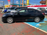 当店の在庫展示車はもちろん、グループ全店の在庫車の中から、ご希望に合ったお車をご提案させて頂きます。