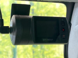 【ドライブレコーダー】ドライブレコーダー装備!走行中はもちろん、あおり運転や事故に遭遇した際、映像で記録し、万一のリスクに備えます。※記録用SDカードはお客様ご自身でご準備いただく必要があります。