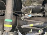 お車を安心してお乗りいただく為には、足回りの定期点検が欠かせません。サービスサポート(有償保証)では無料点検もご提供しており、安心のカーライフをお過ごしいただけるサポート体制が整っています。