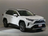 ご覧の車両以外にも多数のU-CARを展示販売しております。