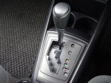 弊社保証では納車日から走行距離無制限で、消耗品を除く全ての部品を1年間保証します。(福祉車両に関して架装装置は保証対象外となります)(外国産車は距離5,000kmまで半年間)