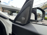 認定中古車は全車、24時間365日のロードサービスアシスタンス』が付帯します。夜間の万が一のトラブルの際にも対応でき体制が整っておりますのでご安心してお選び頂けます