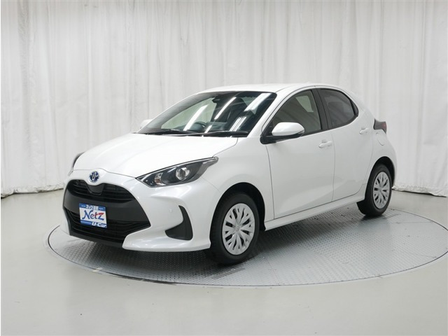 ヤリス 1.5 ハイブリッド X E-Four 4WD