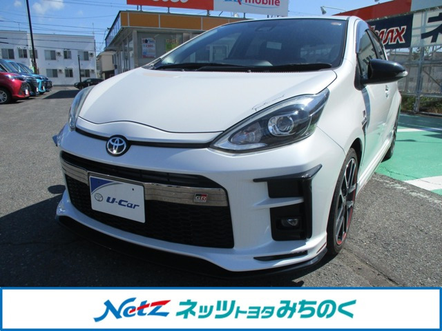 アクア 1.5 G GRスポーツ・17インチパッケージ