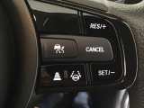 【アダプティブ・クルーズ・コントロール】予め設定した車速内でクルマが自動的に加減速。 前走車との適切な車間距離を維持しながら追従走行し、高速道路でのドライバーの疲労を軽減してくれる嬉しい機能付♪