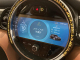 ◆LIBERALAは、輸入車選びの新たなスタイルを提案するインポート・セレクト・ブランドです。オーナー様となる方がクルマから直接感じる感性を第一にした、最良の一台との出会いをコーディネートいたします。