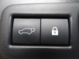 【パワ-バックドア】重たいバックドア、スイッチ一つで開閉出来ますよ♪