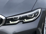 LEDのパワフルな白色光は太陽光の特性に近く、優れた視認性を発揮します。
