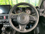 【純正革巻きステアリング】上質な革を使用することで、手にしっかり馴染みとても運転しやすいハンドルです♪