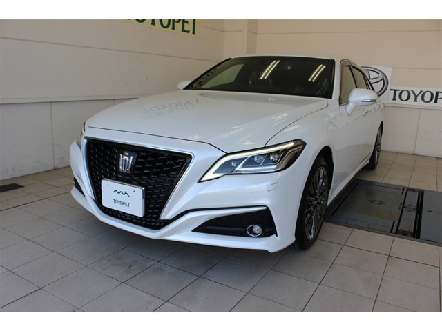 クラウン ハイブリッド 2.5 G エグゼクティブ Four 4WD