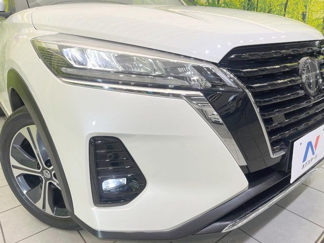 日産 キックス 1.2 X ツートーン インテリアエディション (e-POWER) の