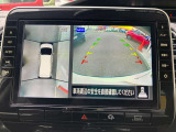 上から丸見えアラウンドビューモニターで車庫入れも安心楽々です!夜間でも綺麗に映ります。