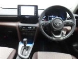 ぜひ展示車の運転席に座ってみてください。