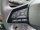 ステアリングに装備されたスイッチで運転中でも楽に音量の操作が可能です♪♪慣れると目線をそらさずに行えますので安全です♪♪